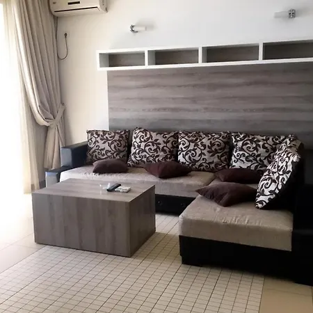 Lake View Boutique *