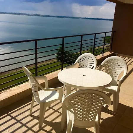 Lake View Boutique
