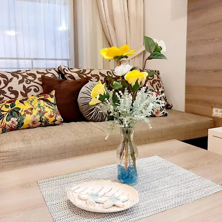 Lake View Boutique * Mamaia