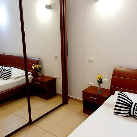 Lake View Boutique Apartman Mamaia