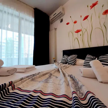 Lake View Boutique Mamaia